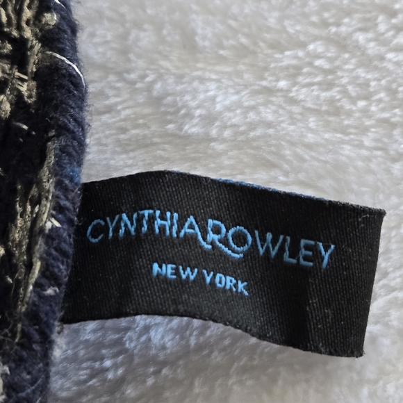 Cynthia Rowley Set of 4 Holiday Winter Snowflake Fabric Placemats Navy Metallic - Picture 7 of 9